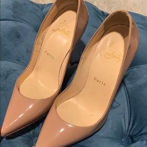 Christian Louboutin So Kate (Nude) 36/6